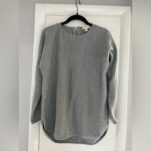Michael Michael Kors Soft Timeless Capsule Wardrobe Gray Knit Sweater – Size M